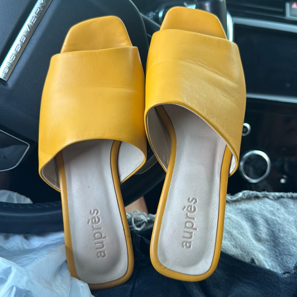 aupres slip ons . Made in Portugal. Leather